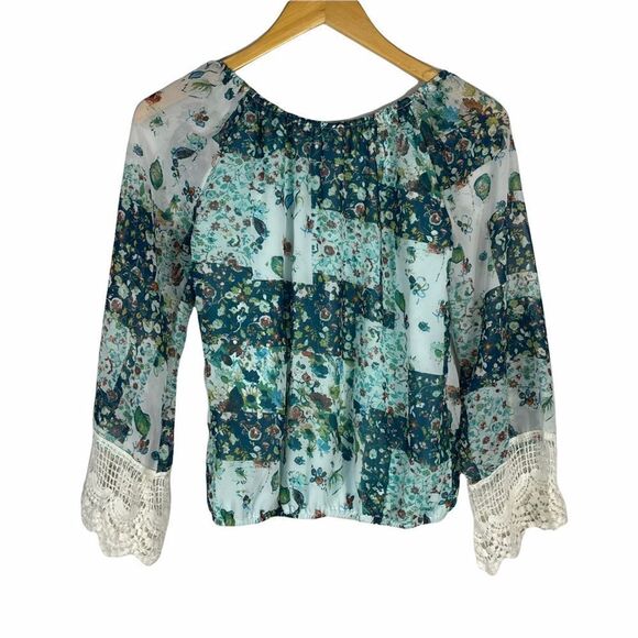 Beautees Blue and Green Floral Blouse laced Wrist - Picture 11 of 15